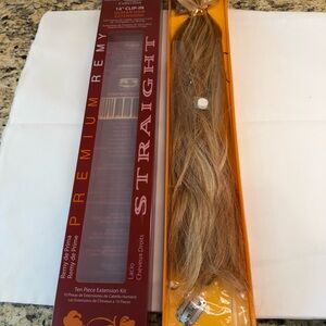 14” Straight Hair Extensions - Light Brown with Blonde Highlights